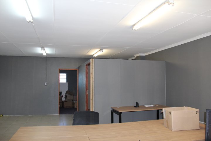 To Let Commercial Property for Rent in George Central Western Cape